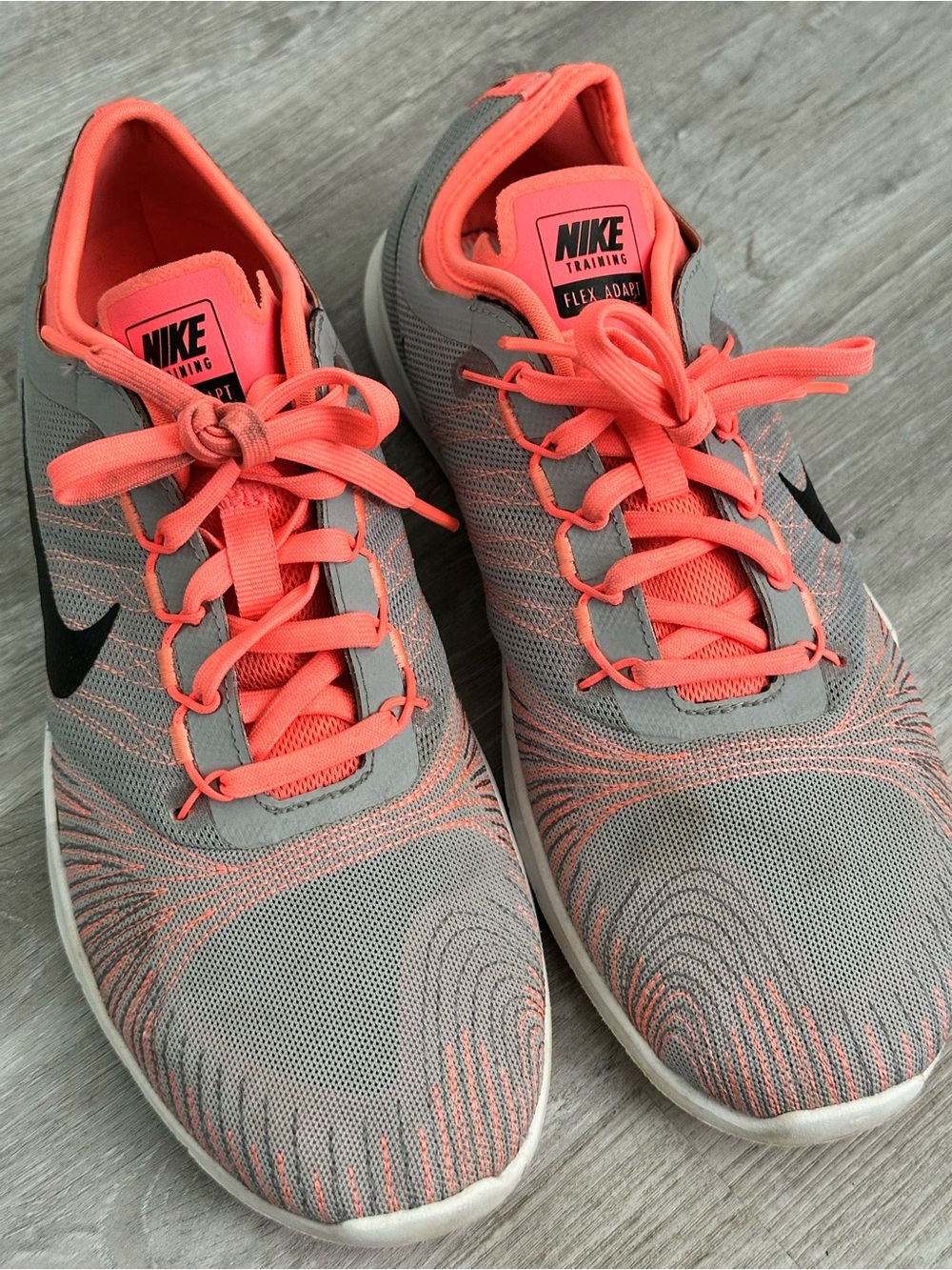 Nike Women’s Gray & Coral Flex Sneakers